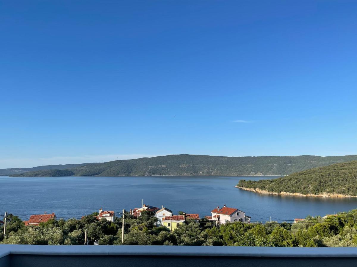 Villa Nika & Eva Црес Экстерьер фото